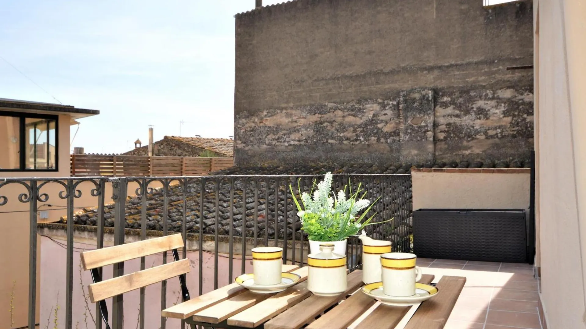 Apartamento Moderno Para 4 Pers., Wifi, A.A., En El Corazon De Castello D'Empuries - Es-89-79