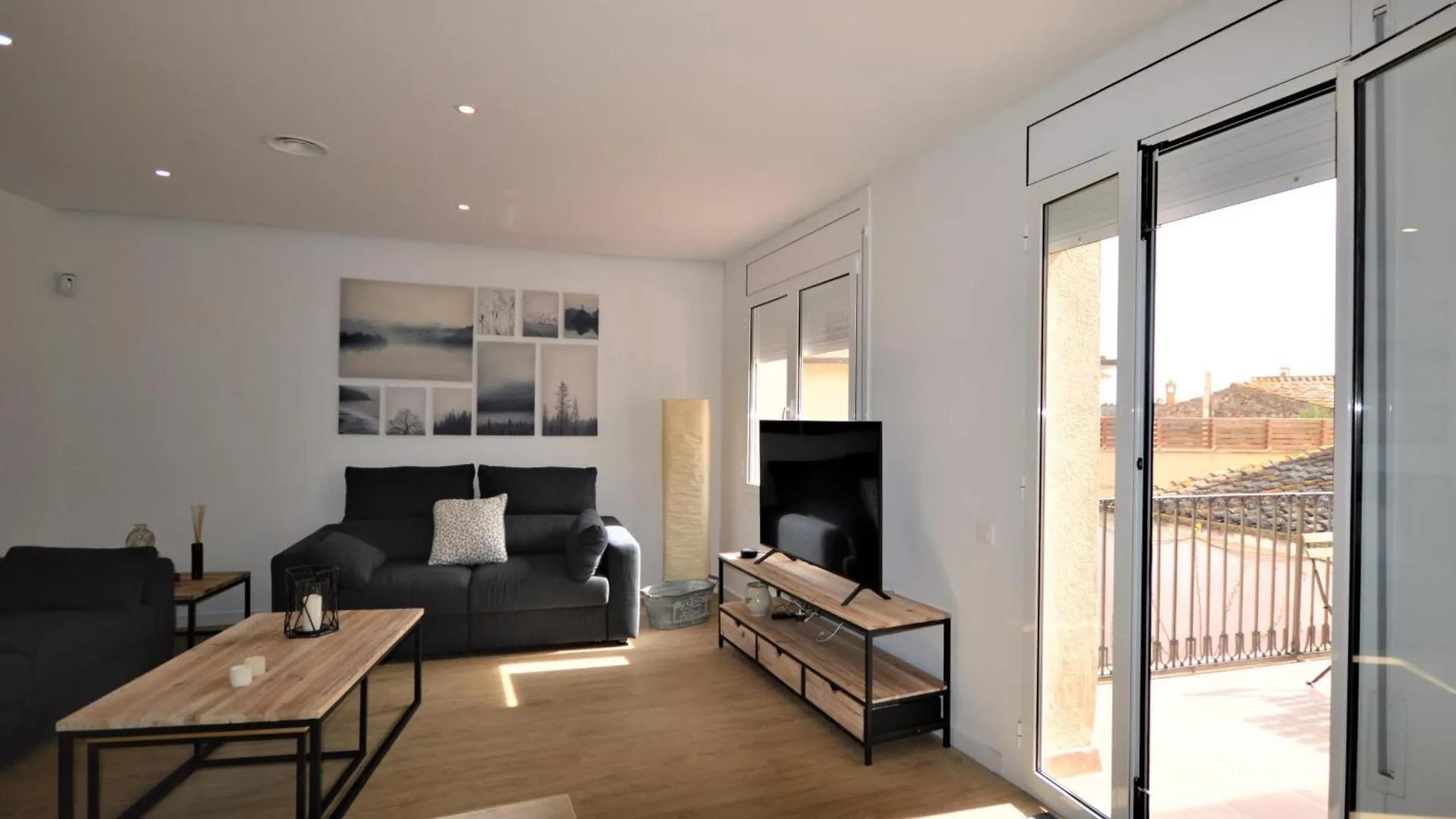 Apartamento Moderno Para 4 Pers., Wifi, A.A., En El Corazon De Castello D'Empuries - Es-89-79 0*, Castelló d'Empúries Spanyolország