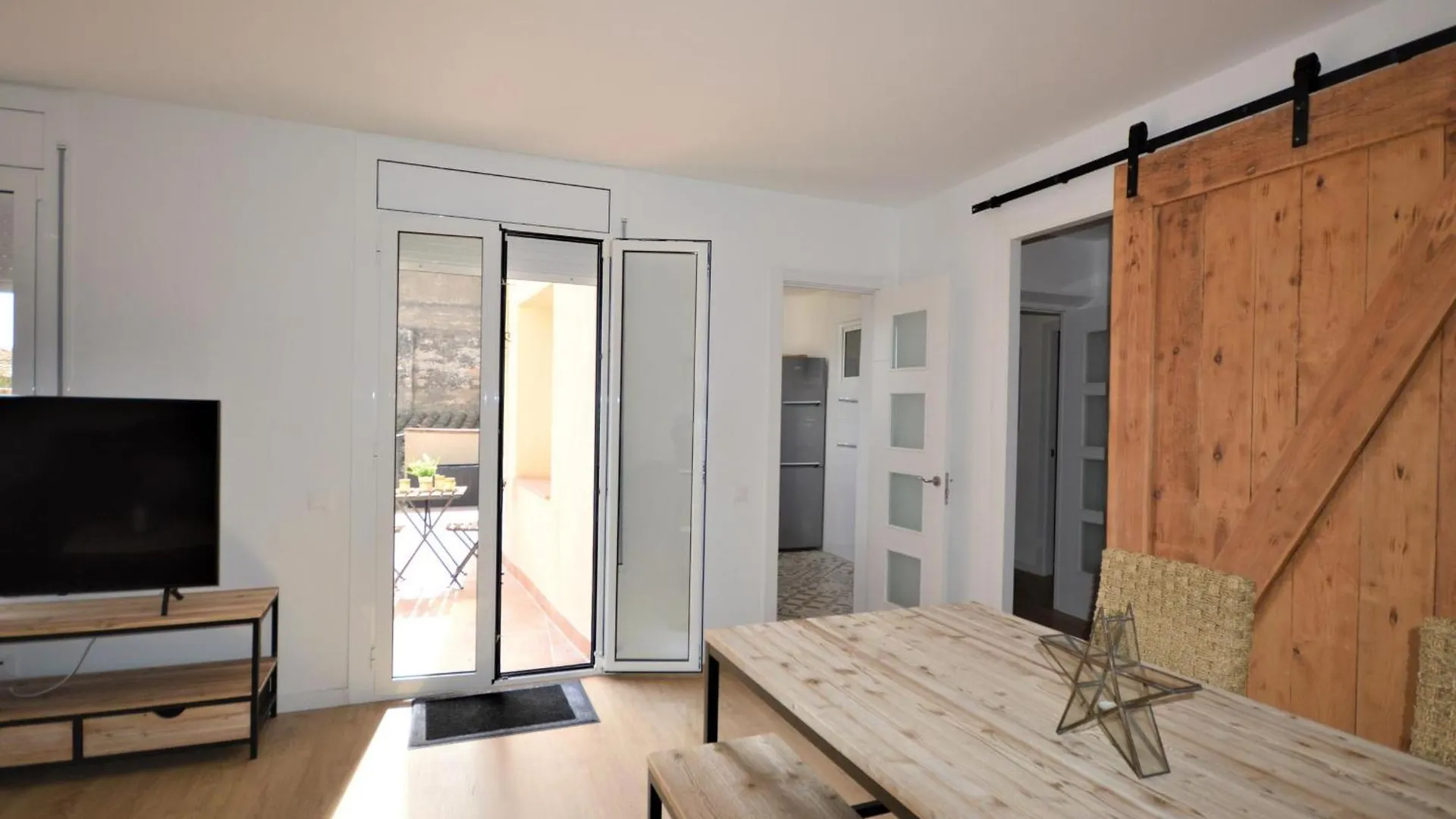 Apartamento Moderno Para 4 Pers., Wifi, A.A., En El Corazon De Castello D'Empuries - Es-89-79 Apartman Castelló d'Empúries